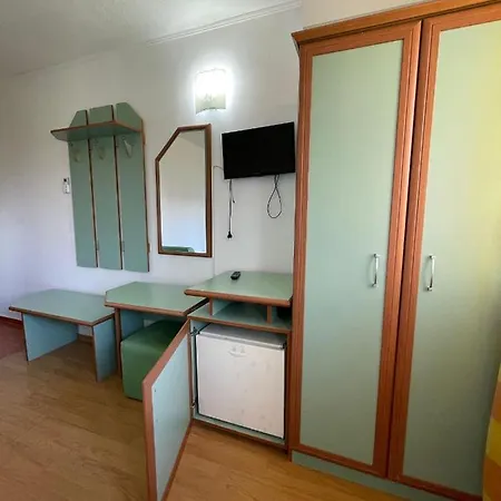 Vila Pinica Costinesti